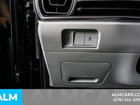 Used 2025 Kia Sorento S w/ Panoramic Sunroof Package FWD image 28