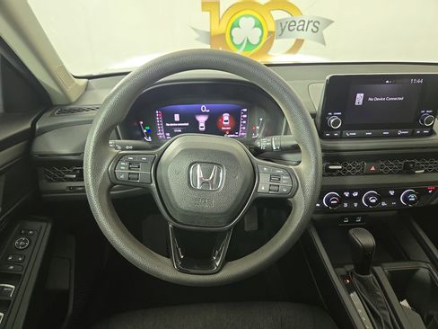 Used 2023 Honda Accord EX image 14