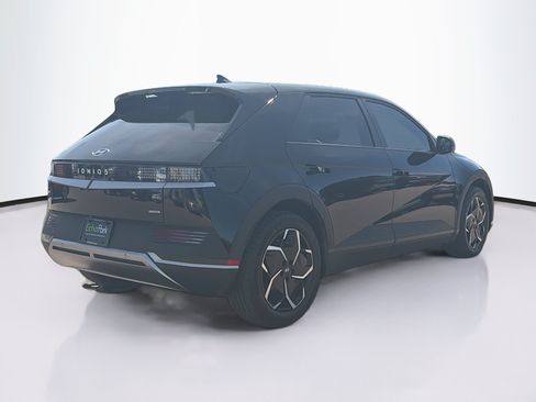 Used 2023 Hyundai Ioniq 5 SE w/ Cargo Package AWD/4WD image 9