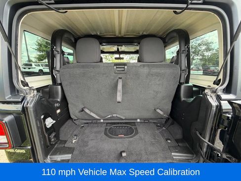 Used 2021 Jeep Wrangler Sport AWD/4WD image 31