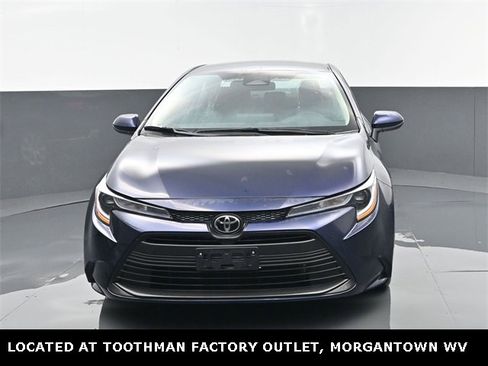 Used 2025 Toyota Corolla LE image 20