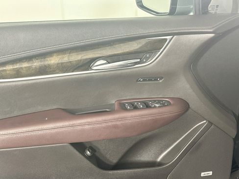 Used 2022 Cadillac XT6 Premium Luxury FWD image 15