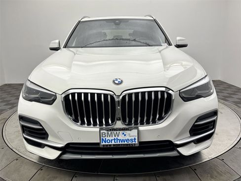 Used 2022 BMW X5 xDrive40i w/ Premium Package image 14