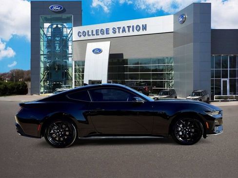 Certified 2025 Ford Mustang GT Premium image 6