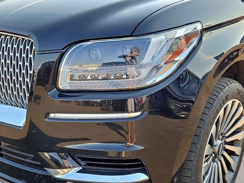 Used 2019 Lincoln Navigator L Reserve w/ Cargo Package AWD/4WD image 10