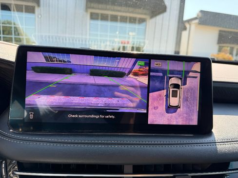 Used 2023 INFINITI QX60 Sensory w/ Vision Package AWD/4WD image 40