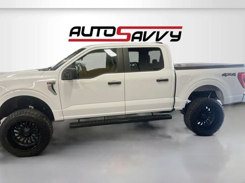 Used 2023 Ford F150 XLT w/ Trailer Tow Package AWD/4WD image 4