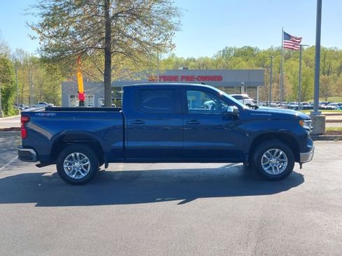 Used 2023 Chevrolet Silverado 1500 LT image 27