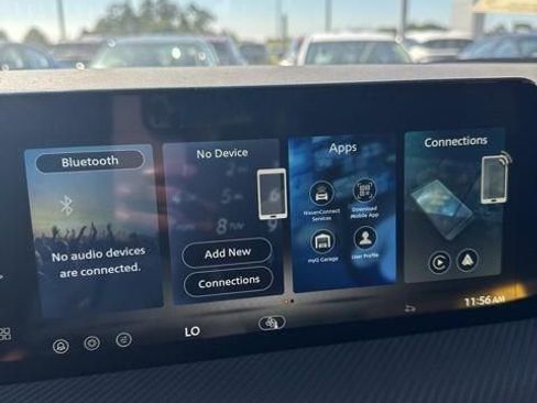 New 2026 Nissan Kicks SR FWD image 19