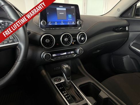 Used 2023 Nissan Sentra SR w/ Electronics Package FWD image 32