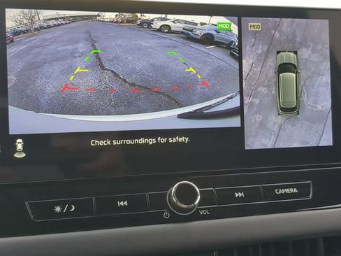 New 2025 Mitsubishi Outlander SE image 27