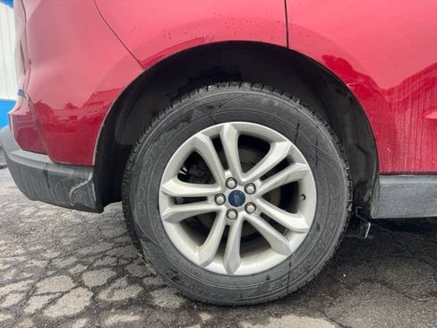 Used 2019 Ford Edge SEL w/ Equipment Group 201A AWD/4WD image 11
