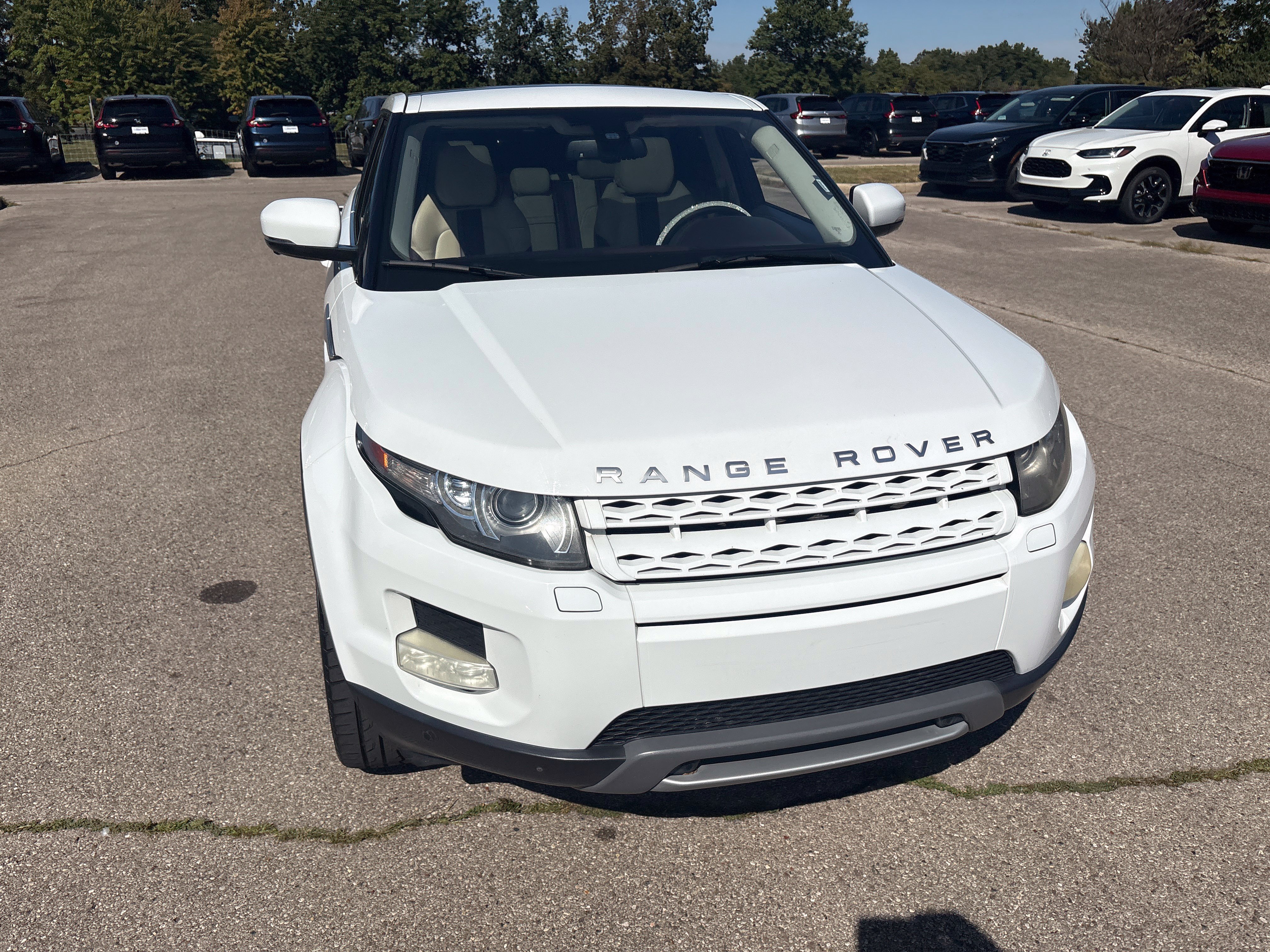 Used 2012 Land Rover Range Rover Evoque Prestige w/ Prestige Premium Pkg AWD/4WD image 16
