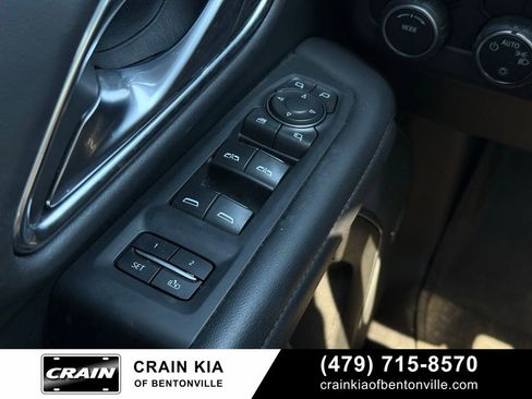 Used 2022 Chevrolet Tahoe High Country w/ Premium Package 2 AWD/4WD image 10
