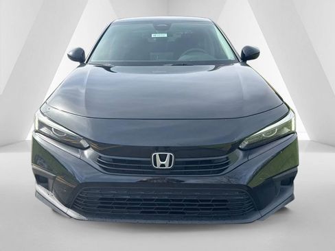 Used 2023 Honda Civic LX image 2