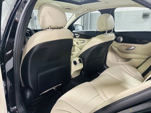 Used 2021 Mercedes-Benz C 300 Sedan image 26