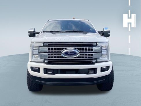 Used 2017 Ford F350 Platinum w/ Platinum Ultimate Package AWD/4WD image 2
