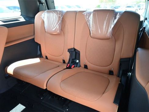 New 2025 Volkswagen ID. Buzz Pro S image 18