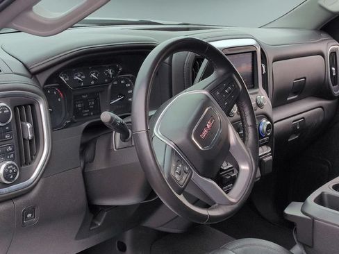 Certified 2022 GMC Sierra 1500 SLT w/ Driver Alert Package I AWD/4WD image 10