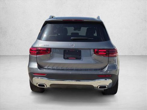 Certified 2026 Mercedes-Benz GLB 250 image 7