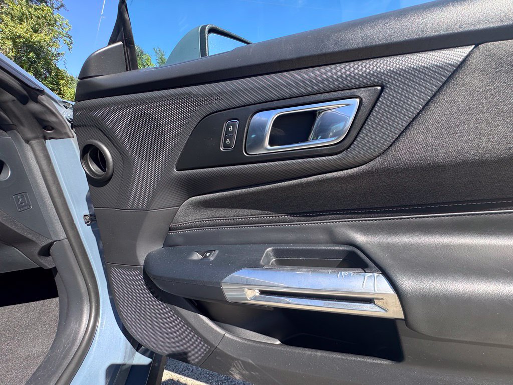 Used 2024 Ford Mustang Coupe RWD image 19