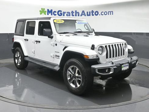 Used 2020 Jeep Wrangler Unlimited Sahara image 2