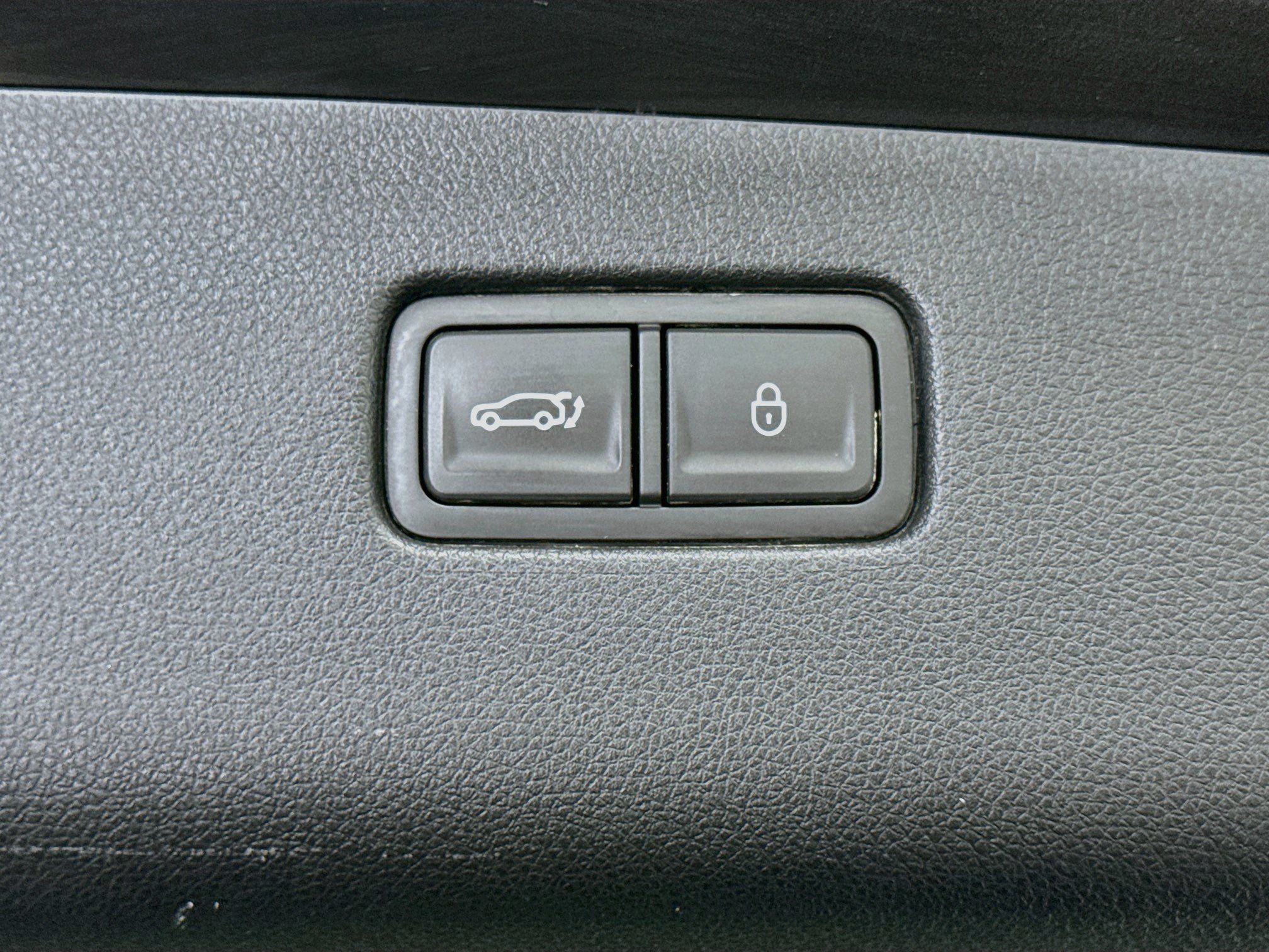 Used 2025 Genesis GV70 2.5T AWD/4WD image 31