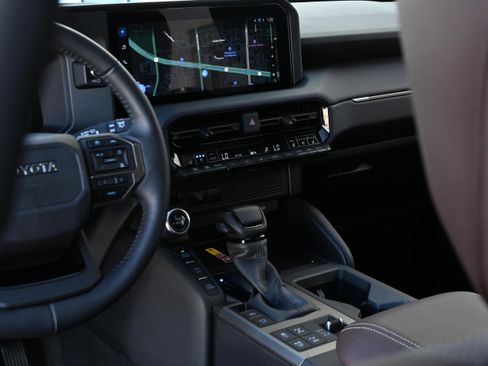 Used 2025 Toyota Land Cruiser w/ Premium Package image 23