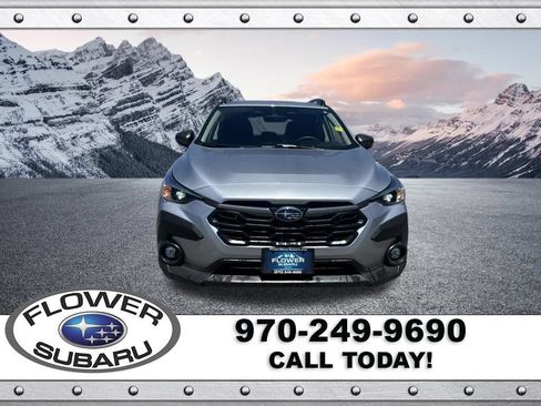 Used 2025 Subaru Crosstrek 2.5i Premium w/ Convenience Package #2 AWD/4WD image 2