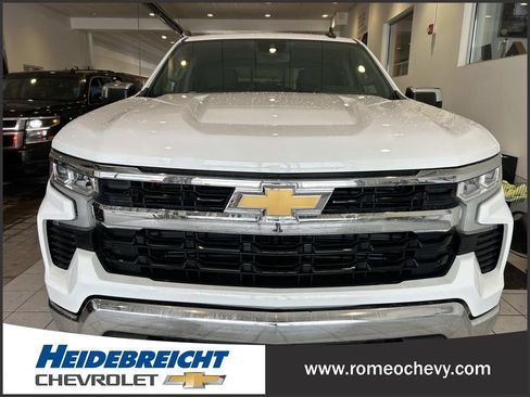 Certified 2022 Chevrolet Silverado 1500 LT w/ All Star Edition Plus image 36