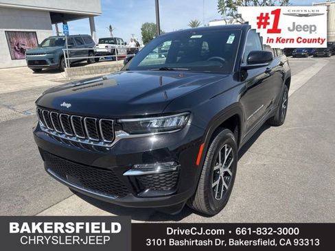 Certified 2024 Jeep Grand Cherokee Limited w/ Trailer Tow Package RWD image 1