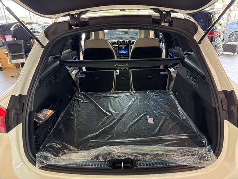 Certified 2025 Mercedes-Benz GLC 300 4MATIC image 27