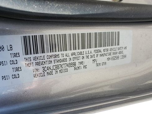 Used 2019 Jeep Compass Latitude w/ Popular Equipment Group image 12