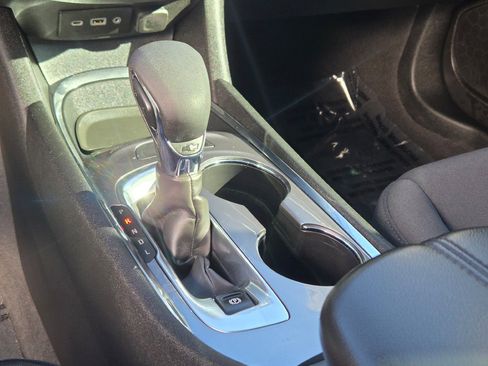 Used 2023 Chevrolet Malibu LT image 27