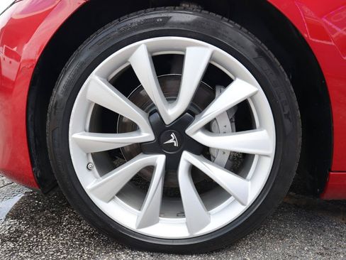 Used 2019 Tesla Model 3 Long Range AWD/4WD image 18