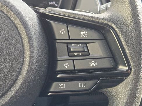 Used 2024 Subaru Crosstrek 2.0i Premium image 31