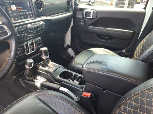 Used 2021 Jeep Gladiator Overland AWD/4WD image 22