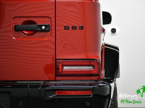 Used 2025 Mercedes-Benz G 63 AMG 4MATIC image 17