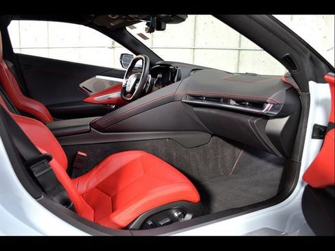 Used 2023 Chevrolet Corvette Stingray Preferred Cpe w/ Z51 Performance Package RWD image 20