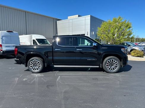 Used 2024 GMC Sierra 1500 Denali Ultimate AWD/4WD image 6