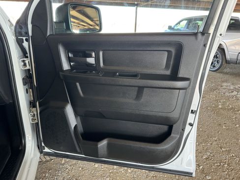 Used 2023 RAM 1500 Tradesman w/ Tradesman SXT Package image 34