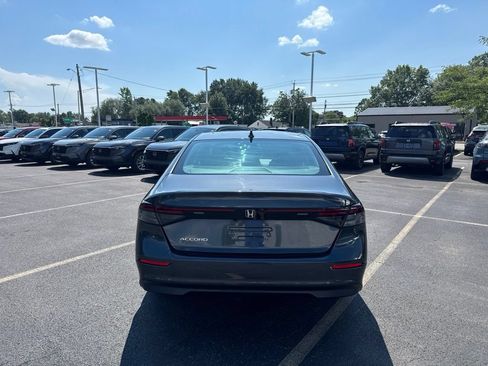 Certified 2023 Honda Accord EX image 6