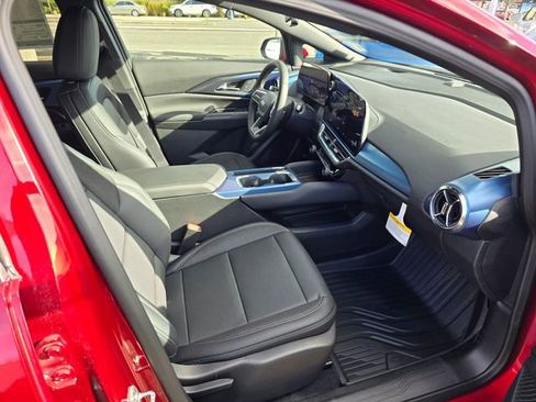 New 2026 Chevrolet Equinox EV LT image 11