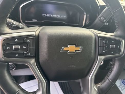Used 2025 Chevrolet Silverado 2500 LT w/ Convenience Package AWD/4WD image 19