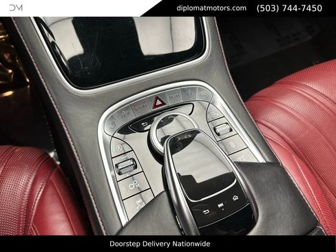 Used 2019 Mercedes-Benz S 63 AMG 4MATIC Coupe w/ Carbon Fiber Exterior Package image 25