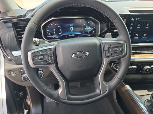 Used 2024 Chevrolet Silverado 1500 RST AWD/4WD image 15