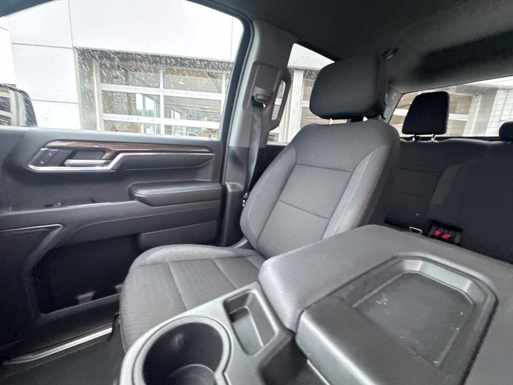 Used 2024 Chevrolet Silverado 1500 LT AWD/4WD image 19