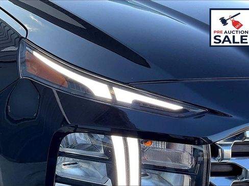 Used 2023 Hyundai Santa Fe SEL Premium image 28