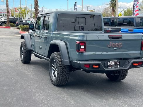 New 2026 Jeep Gladiator Mojave w/ Technology Group AWD/4WD image 5