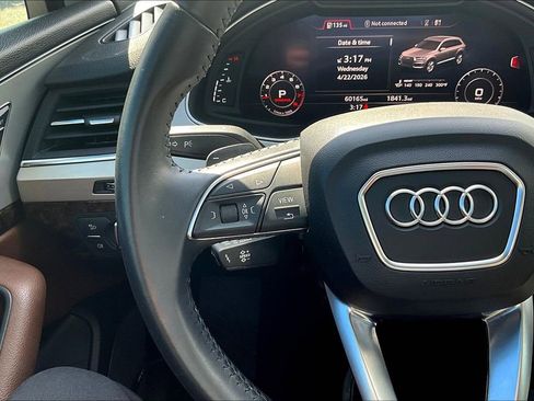 Used 2019 Audi Q7 2.0T Premium Plus AWD/4WD image 11